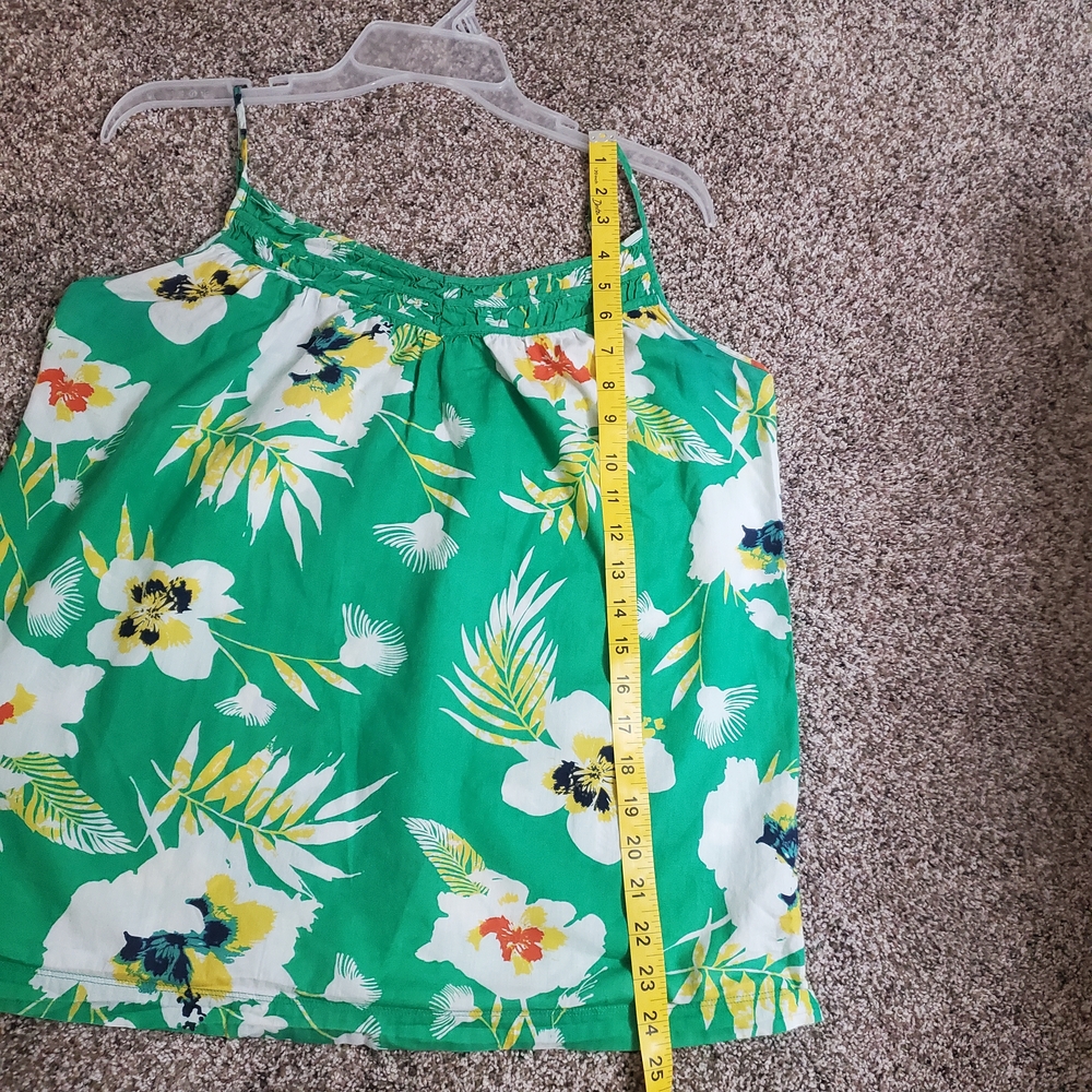 Patagonia‎ Green and White Camisole with Tropical Print - Picture 5 of 5